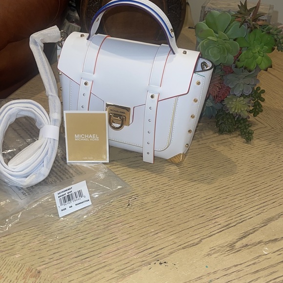 Michael  kors Handbag Michael Kors - Picture 10 of 15